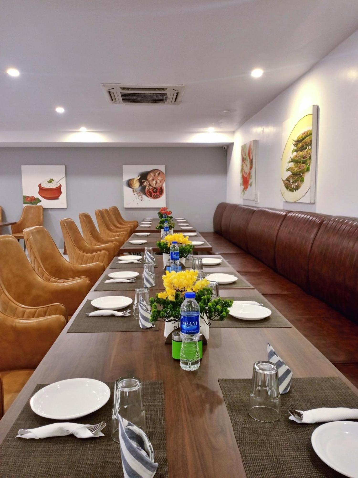 Aamantran Residency Hotel, Sohna Road, Sector 49, Gurugram Gurgaon Zewnętrze zdjęcie
