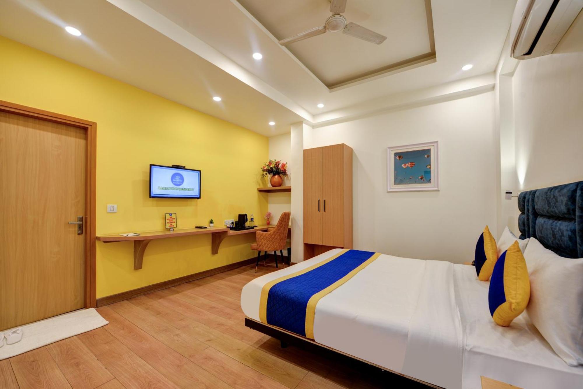 Aamantran Residency Hotel, Sohna Road, Sector 49, Gurugram Gurgaon Zewnętrze zdjęcie