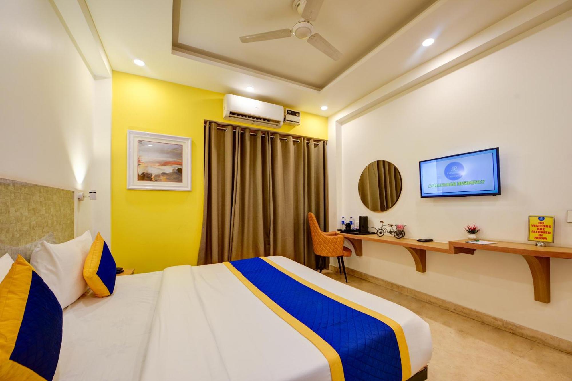Aamantran Residency Hotel, Sohna Road, Sector 49, Gurugram Gurgaon Zewnętrze zdjęcie