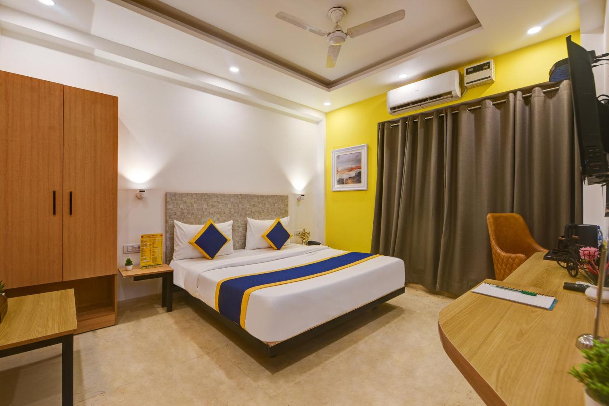 Aamantran Residency Hotel, Sohna Road, Sector 49, Gurugram Gurgaon Zewnętrze zdjęcie