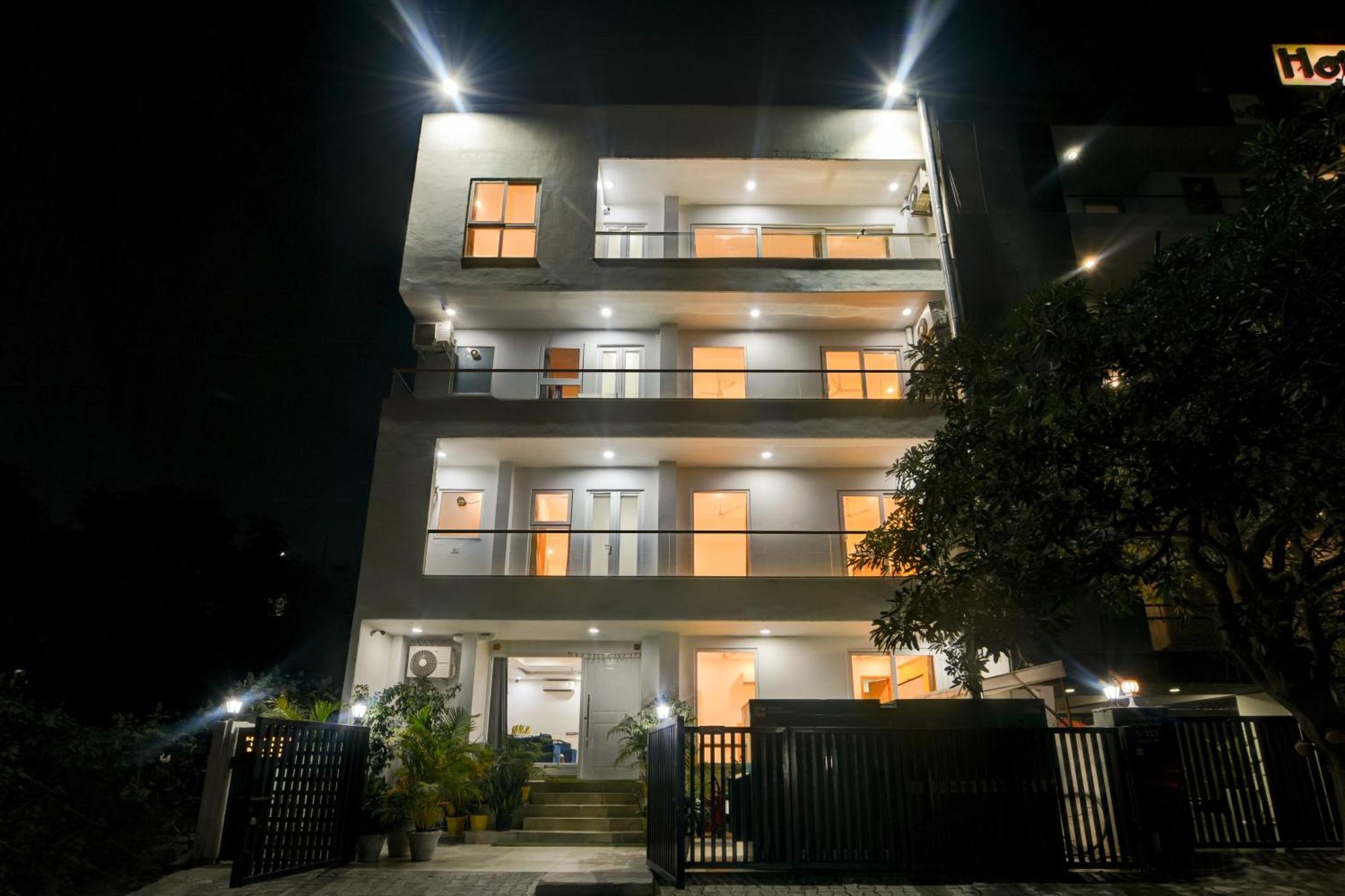Aamantran Residency Hotel, Sohna Road, Sector 49, Gurugram Gurgaon Zewnętrze zdjęcie