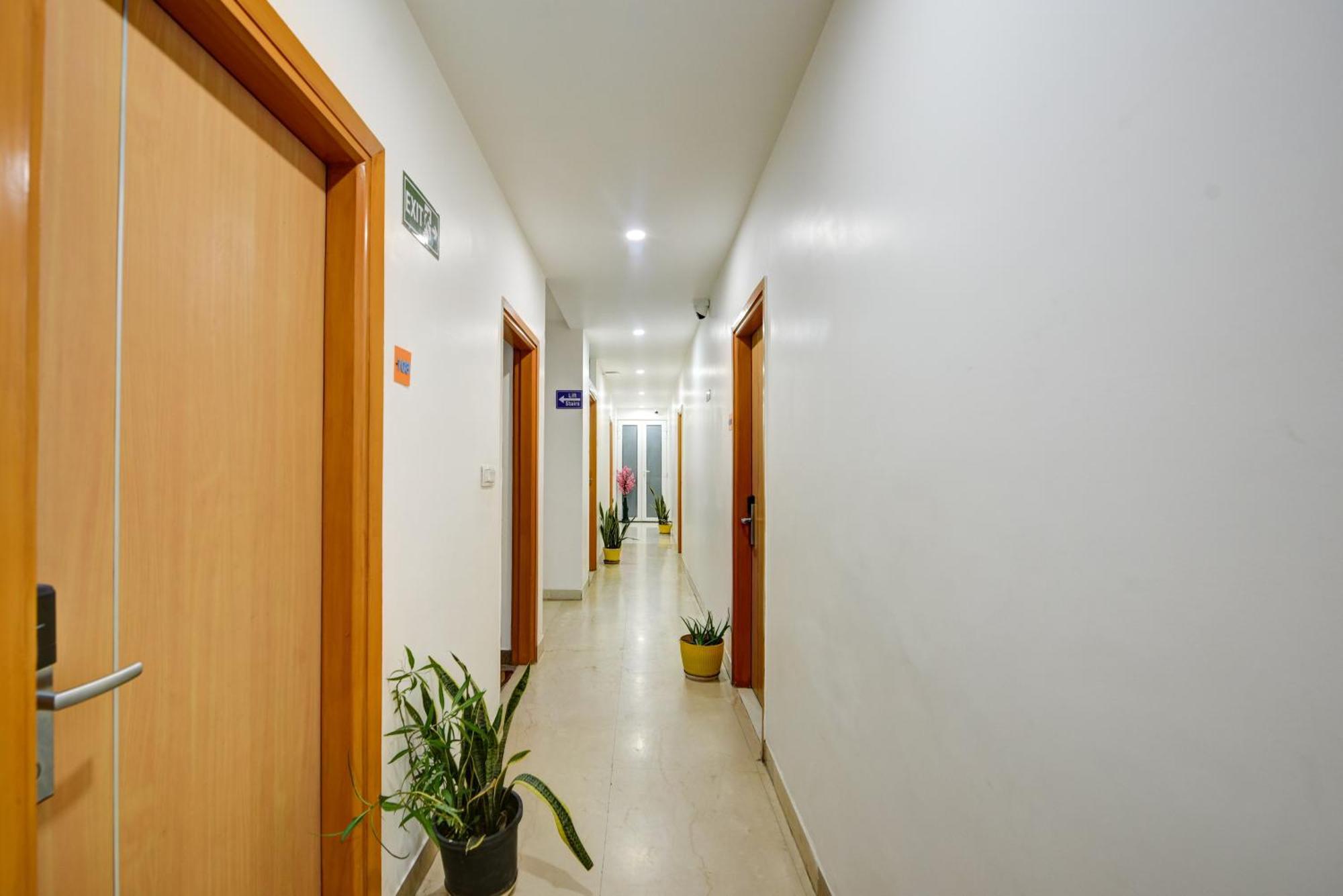 Aamantran Residency Hotel, Sohna Road, Sector 49, Gurugram Gurgaon Zewnętrze zdjęcie